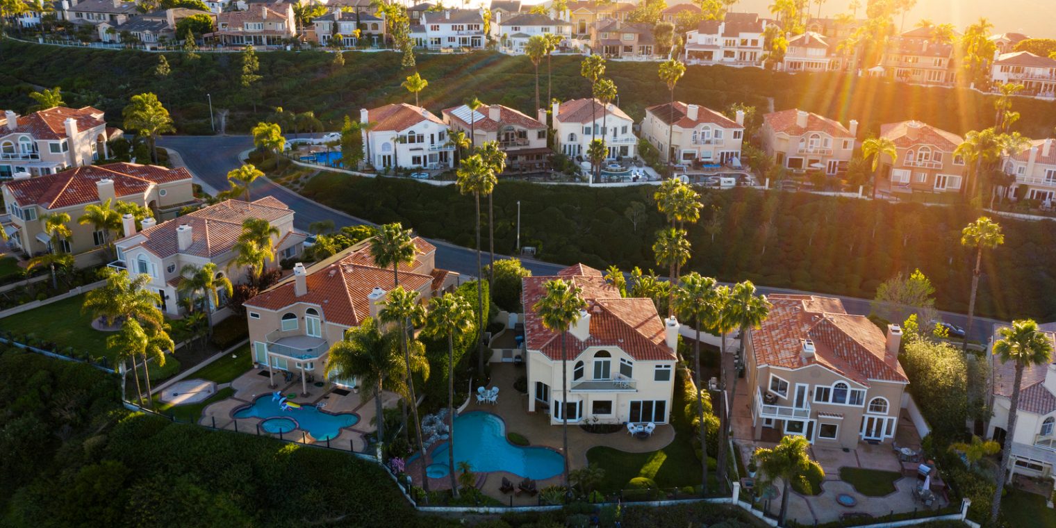 The Best Neighborhoods in Orange County for Families on the Move